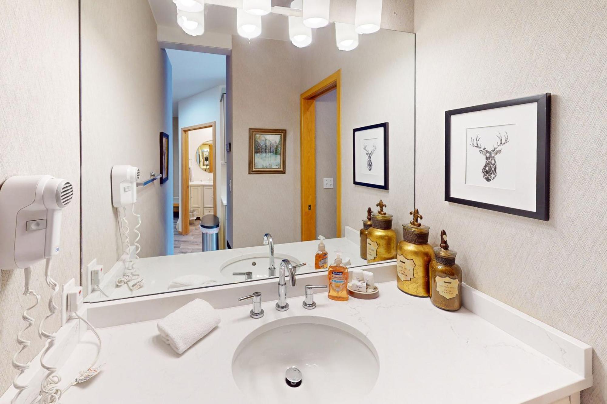 River Bank Lodge 2924 คีย์สโตน ภายนอก รูปภาพ